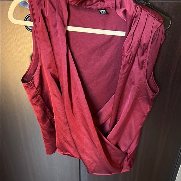 SHEIN Red Sleeveless Wrap Blouse - Picture 1 of 1
